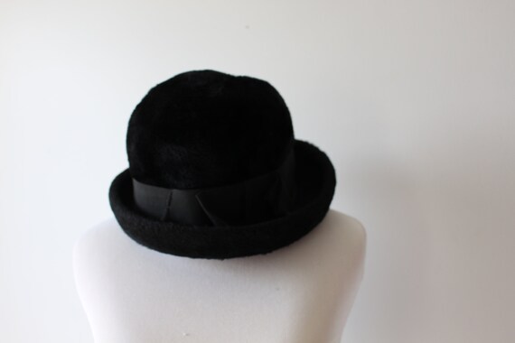 Vintage Mid Century Black Ribbon Hat.....fabric h… - image 3