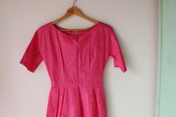 1960s Vintage HOT PINK Sexy Party Dress...size sm… - image 7