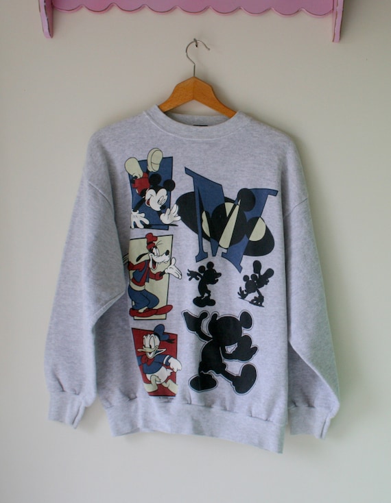 Vintage MICKEY MOUSE Sweater...walt disney. minnie