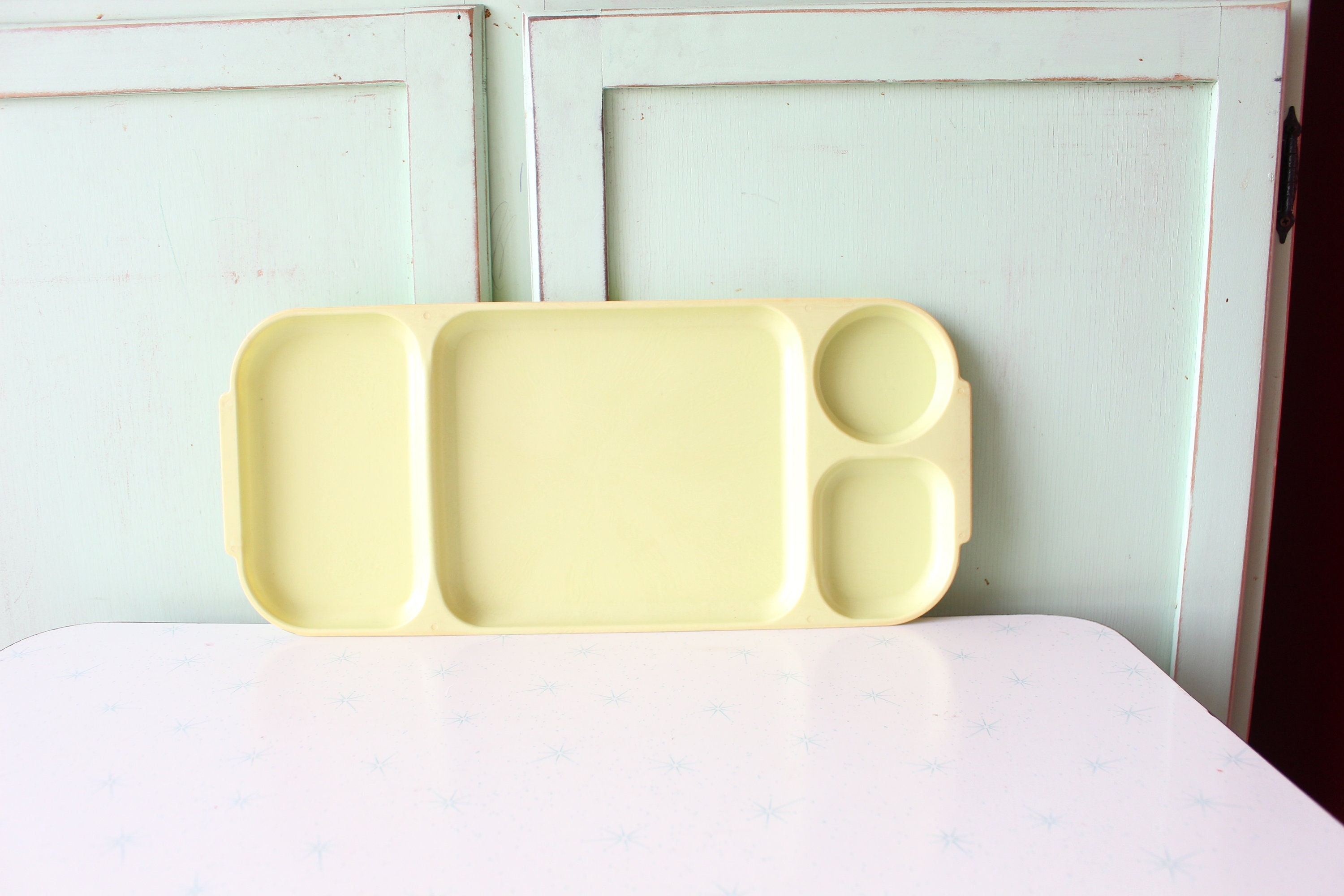 Melamine Cafeteria Trays, Vintage Cambro Trays, Cambro Melamine Melmac  Trays, School Lunch Trays, Beige Colored Melamine Made in USA 