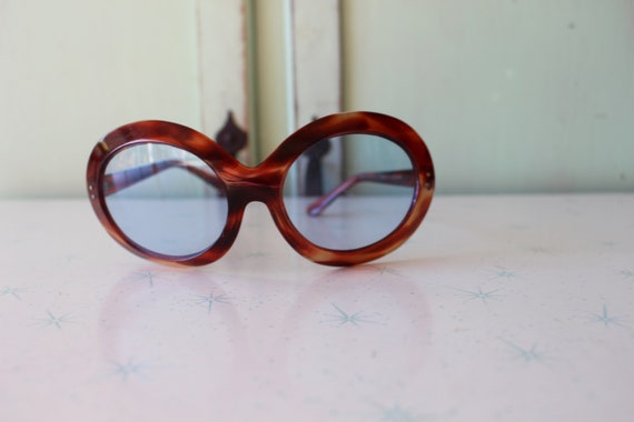 Vintage MOD DISCO Sunglasses...oversized. leopard… - image 2