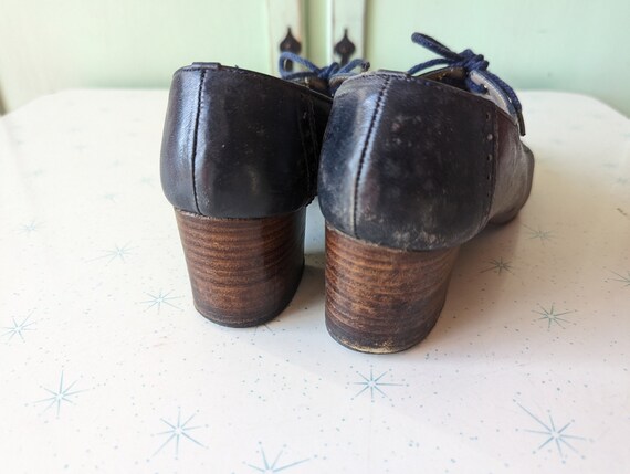 1970s Vintage Navy Blue Loafer Heels....size 7.5 … - image 4