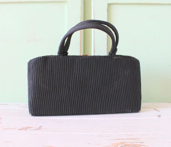 Vintage MOD GIRL Fancy Handbag...retro. black clut