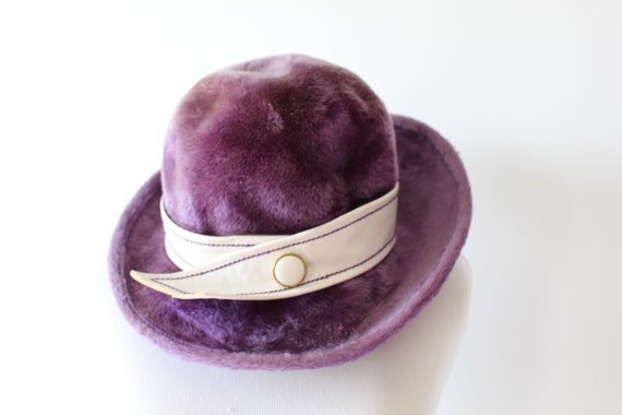 Vintage 1960s Wide Brim Black Hat by Atelier Lucas London Velour Felt Ladies S Atelier Lucas London | Accessories | Vintage 96s Wide Brim  main image 3