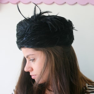Vintage 1960s Feather Pillbox Hat - Black Formal Costume