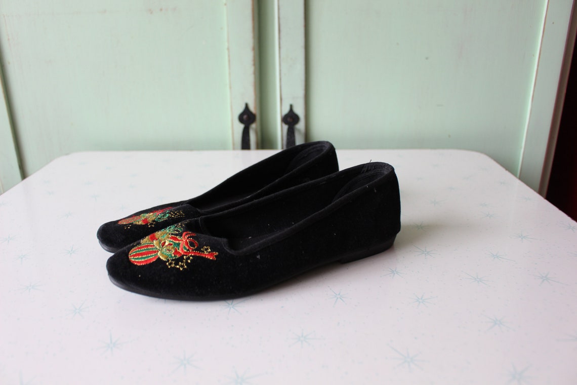 GITANO Vintage CHRISTMAS Flats....size 5.5 Shoes...womens. - Etsy