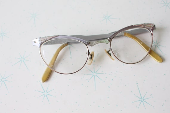 1950s Cat Eye Glasses: Vintage Eyewear - image 1