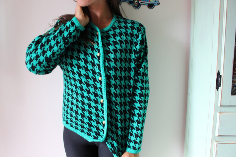 nautical knit Vintage KELLY GREEN Mid Century Cardigan Sweater....size medium green sweater cute buttons mod designer retro preppy