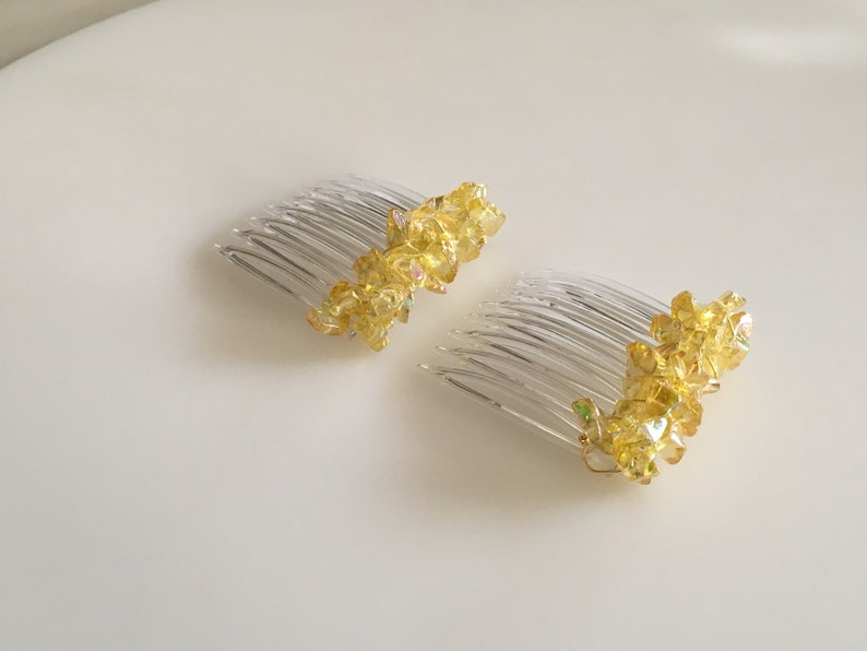 CO477 40mm Primrose Yellow Mini-Comb Pair