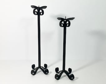 Vintage Set of Metal Contemporary Swirl Detail Candle Holders // Tall Minimalist Candlestick Holders // Neutral Decor // Contemporary Design