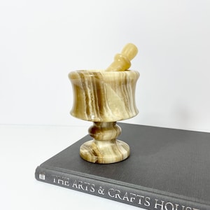 Vintage Decorative Stone Onyx Mortar and Pestle // Natural Smooth Grinding Stone // Neutral Decor // Vintage Kitchenware