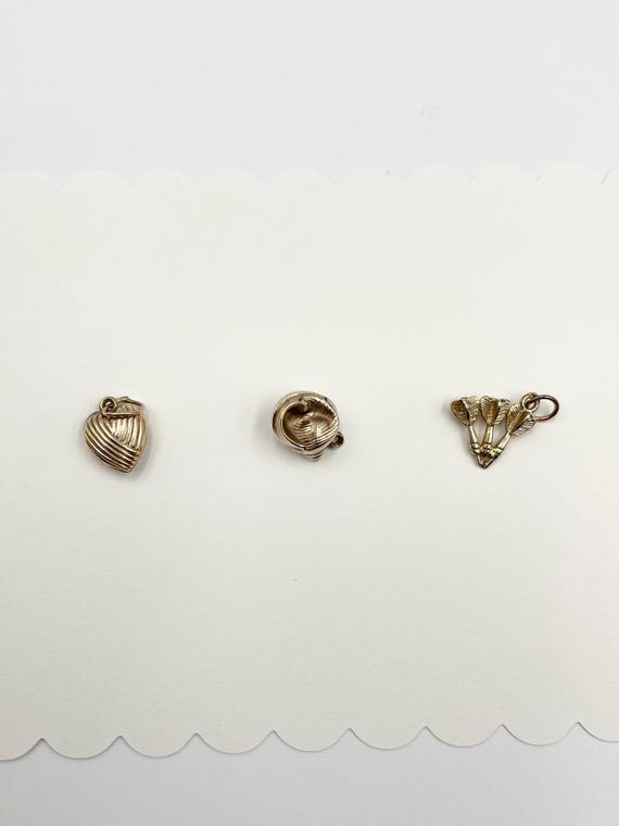 Vintage 9ct Gold Darts Charm // Three Darts Pendant // Gold Sports Charm // Pub Games Charm // Collector’s Gold Charm View 4