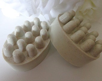 Foot Exfoliating Soap, Odor Neutralizing, Loofah & Bentonite Clay, Foot Softening, Exfoliating Foot Soap