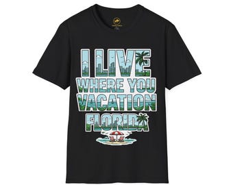 Strandshirt Florida | Ik woon waar je vakantie-T-shirt | Grafisch T-shirt kustvakantie | Miami Beach tropisch zomershirt | Florida-cadeau