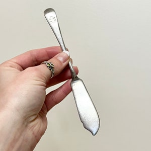 Antique Walker And Hall Silver Plate W & H S F A1 Serving Piece Silver Serving Better Or Jam Knife Quality Serving Piece