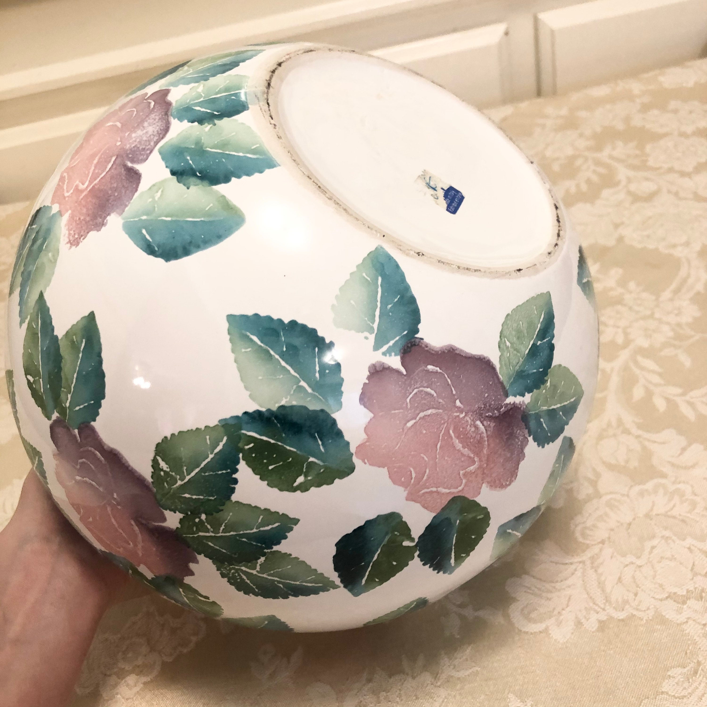 イタリア「セラミックパオリ」の水差し （底にＩＴＡＬＹ　６２９／３5のサイン） ヴィンテージ ブルー フローラル セラミック ピッチャー