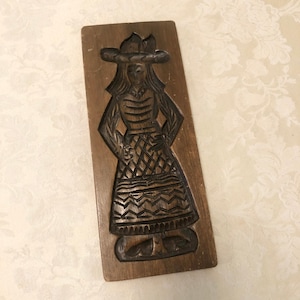 Wooden Butter Mold Dutch Woman Patterned Wood Holiday Butter Mold Solid Wood Kitchen Decor Unique Butter Dish Design