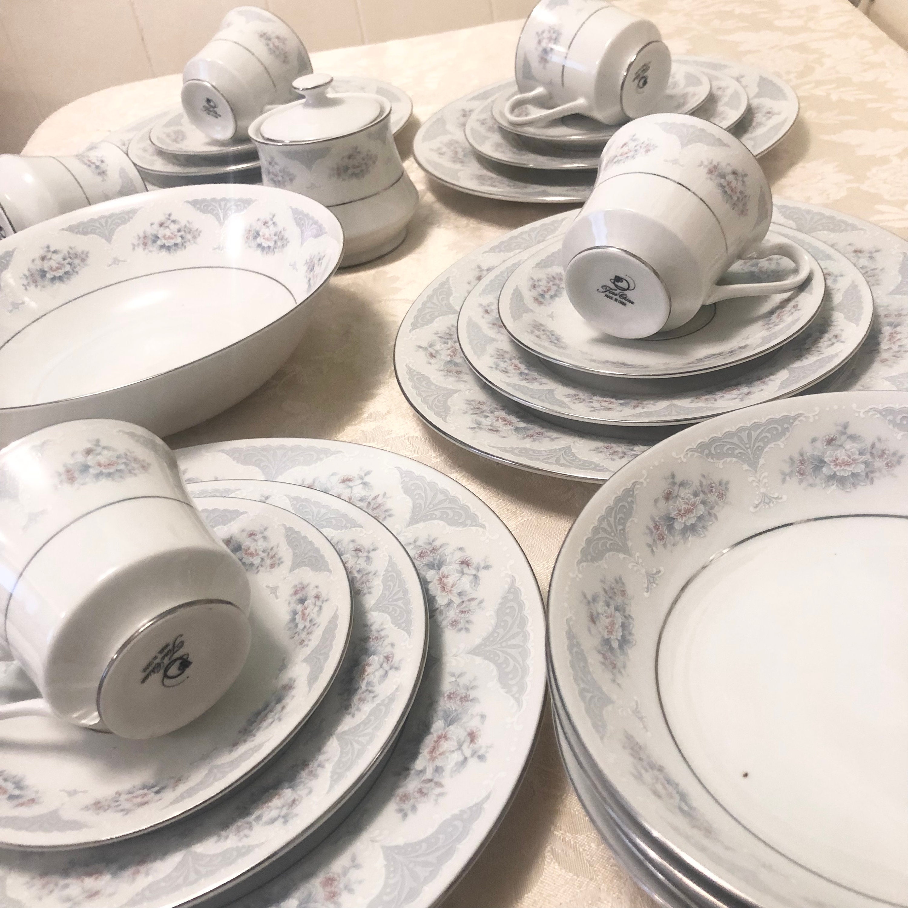 Blue Carnation Dinnerware Japan - Etsy