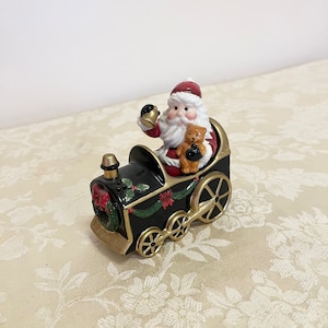 Vintage Cosmos Santa And His Sleigh Salt And Pepper Christmas Table Decor The Original Design Super Rare