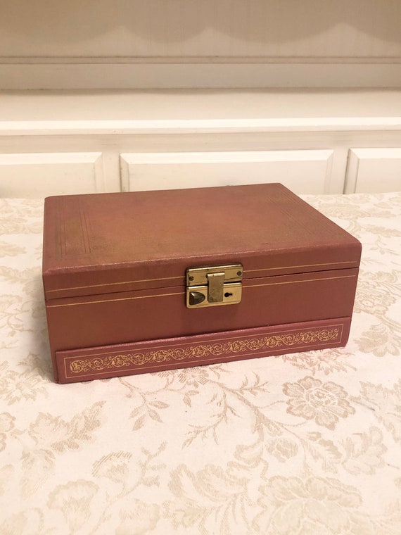 Vintage Box With Golden Overlay & Wood Retro Jewelry … Gem