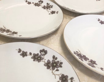 Vintage Purple Flower Plates Thick China Made In China Hand Painted Flower Vines On Two Sides Of The Plates Great Layering Plates
