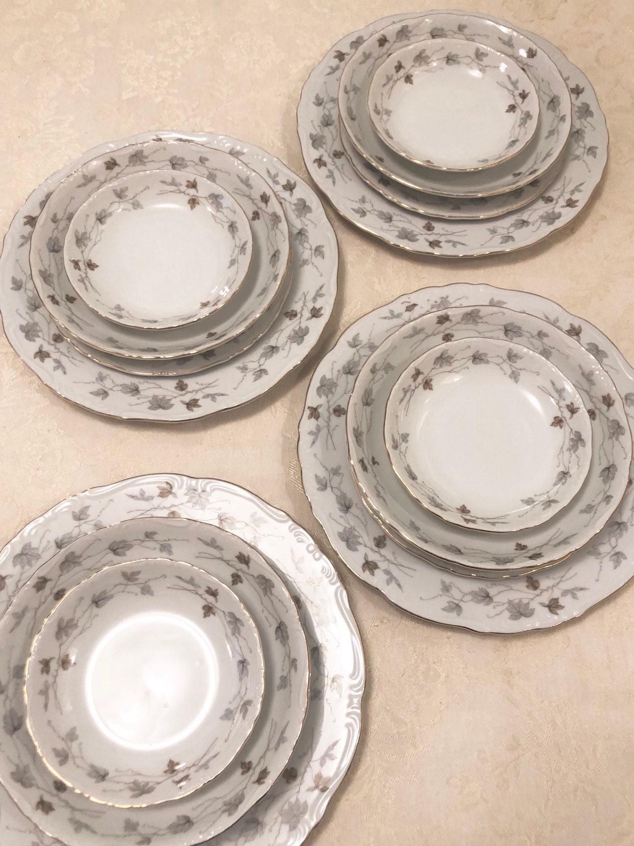 Lovely Fine China Dinner Set Discontinued Japan Maria 3829 Dinner ...