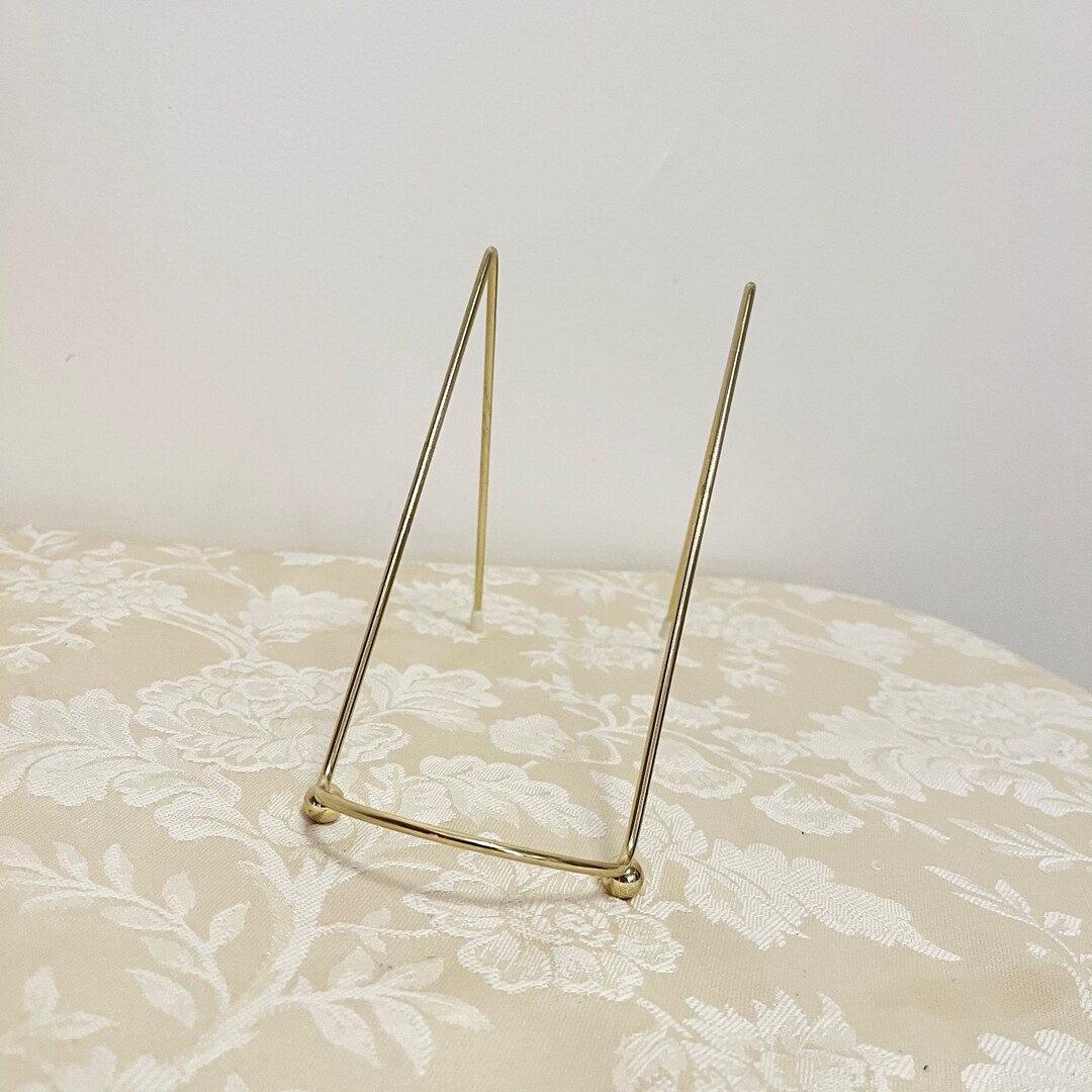 Mid Century Brass Plate Holder With a Modern Rounded Front and Lifted