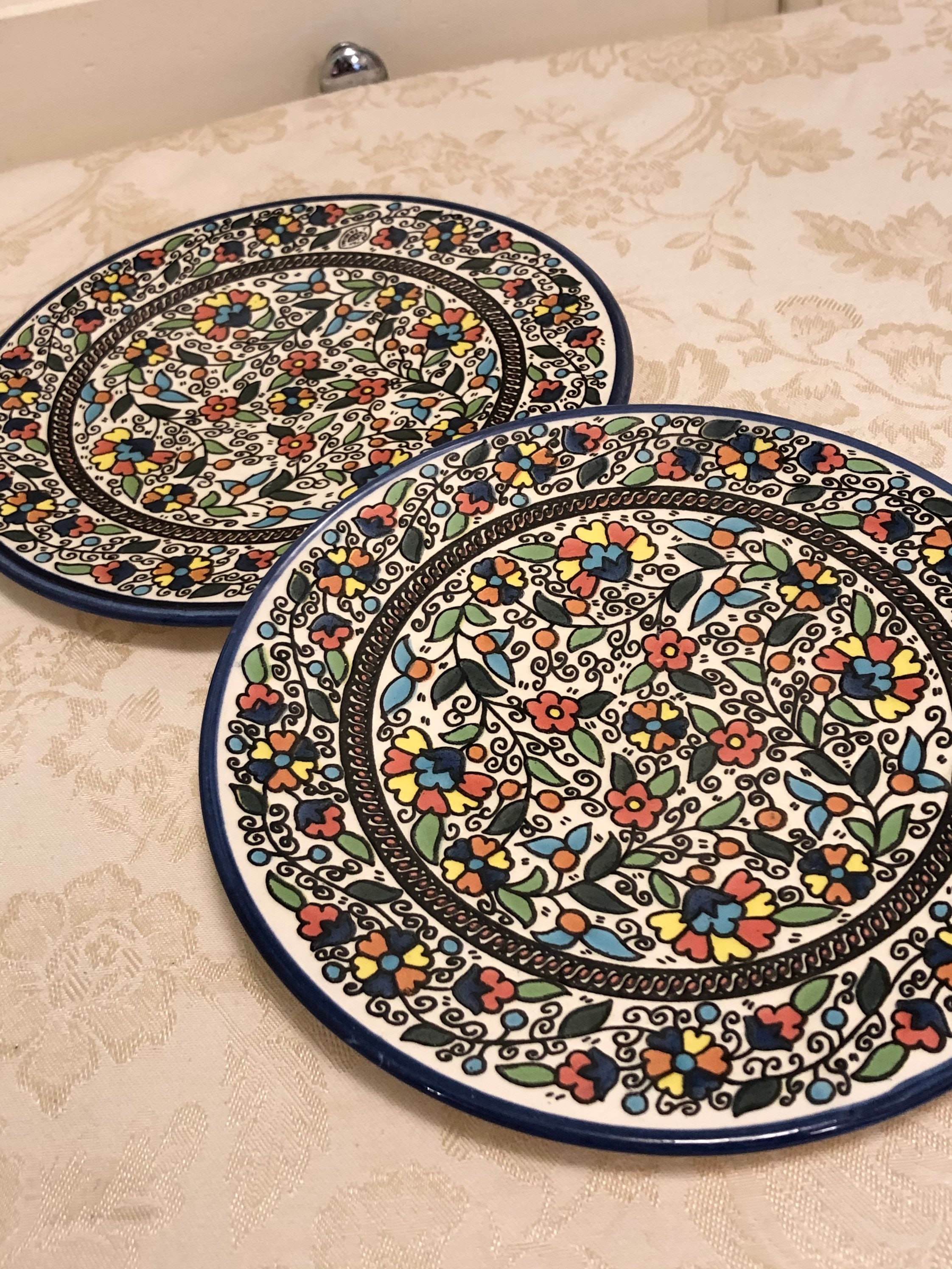 Handmade Italian Pottery Serving Plate Set Plate With Hanging Rainbow ...