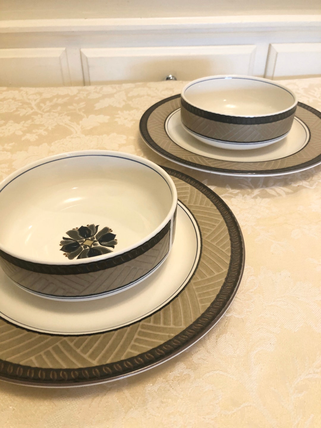 4 Mikasa Plates and Bowls Malaysia Intaglio Dinner Plates Set Etsy