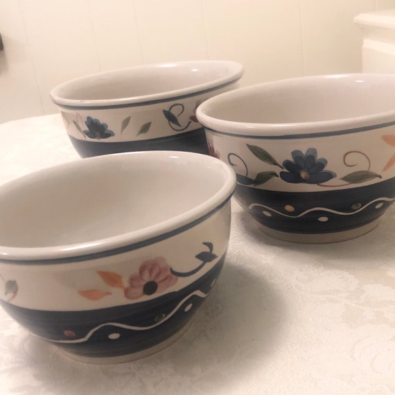 Vintage Pottery Tabletops Gallery Floral Dots Nesting Bowls Set of Three  Hand Painted Dishwasher Safe Microwavable Mixing Bowl Set of 3 
