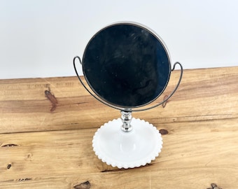 Vintage Hobnail Milk Glass Base Mirror Vanity Round Mirror Full Vanity Top Decorative Bathroom Vanity Mirror Display Elegant Mirror
