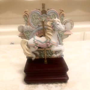 Carousel Music Box With Horse Carousel Music Box Unique Horse With Mualitier Background Carousel Display