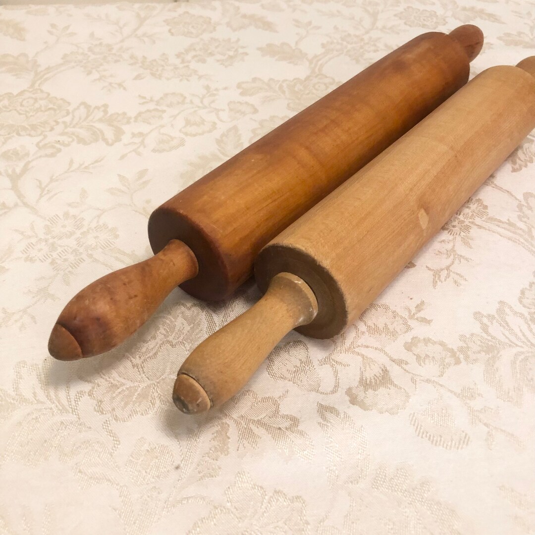 2 Farm House Country Kitchen Rolling Pin Set With Beautiful Wood Grain