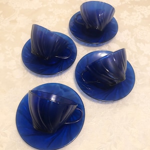 4 Cups And Saucers In French Cobalt Swirled Glass Frosted And Clear Cobalt France Cobalt Cups And Saucers Elegant Cobalt Serving Set
