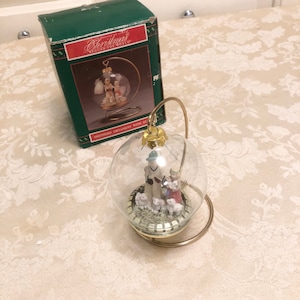 House Of Lloyd Christmas Around The World Shepherd Ornament With Stand Metal Figurine With Hanging Ornament Memory Ornament Hanger Display