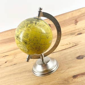 Silver Metal Tones Globe With Stand Frame Bottom Beautiful Map Display Kids Learning Tool Office Paper Weight Small Mini Globe