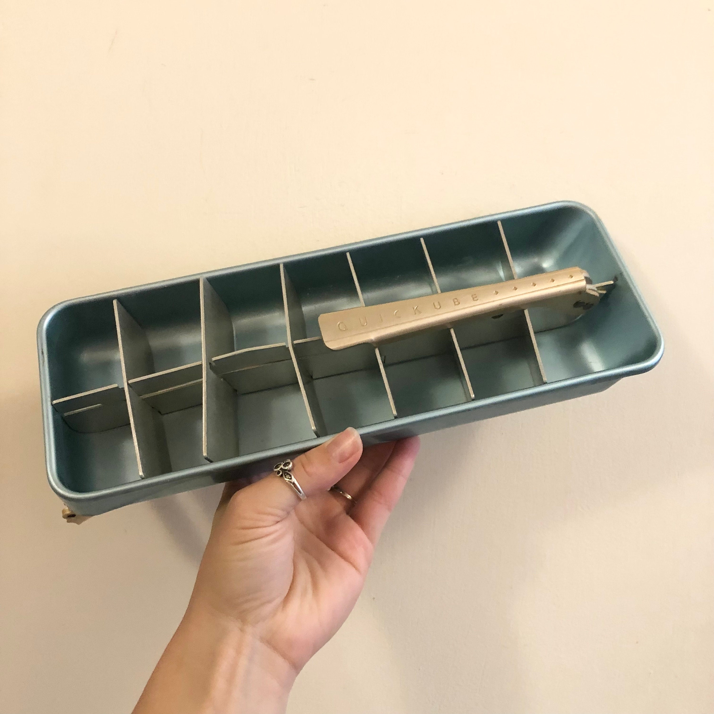 Vintage Aluminum Metal Ice Cube Tray Frigidaire With 20 Compartments for Ice  or Organizer 