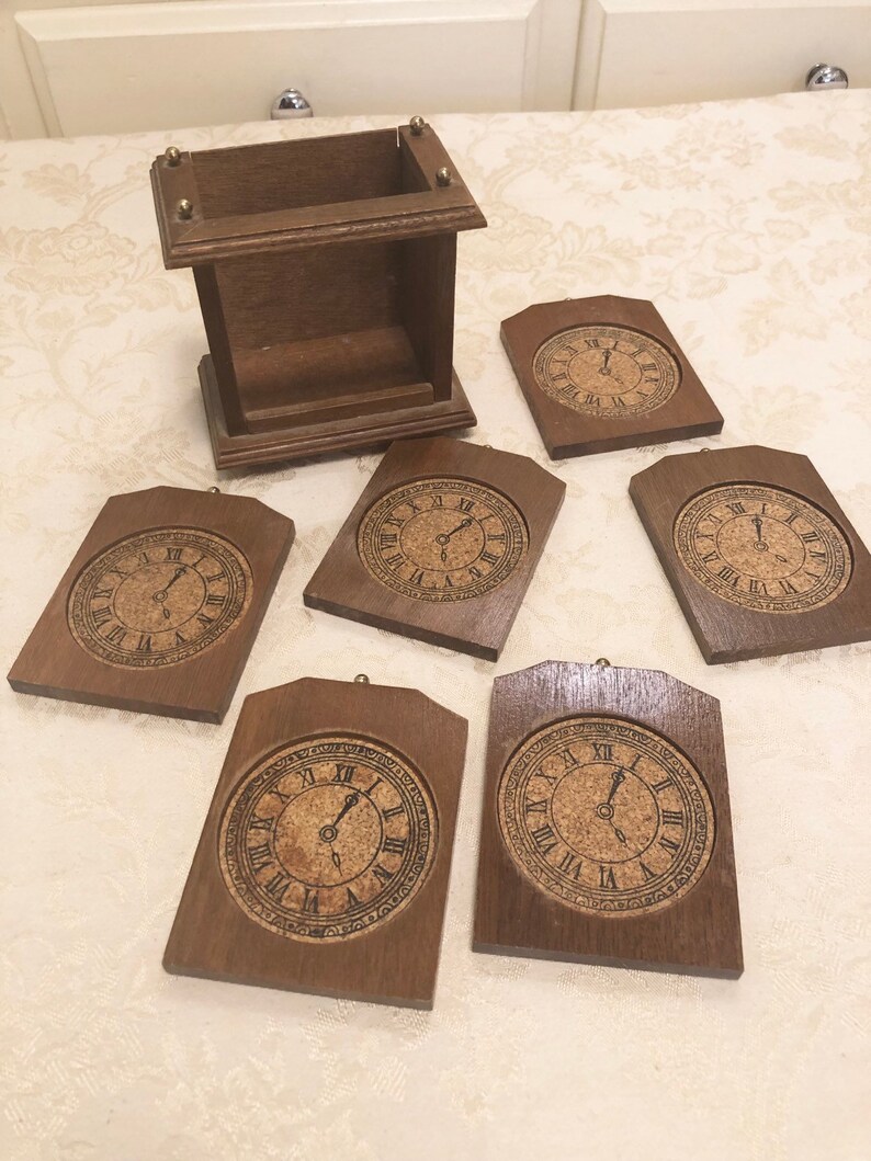 Decorative Wood and Cork Clock Coasters in Old Clock Look Desk Decor ...