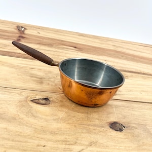 Vintage R 79 Copper Pot Copper Kitchen Pan With Wood Handle Primitive Copper Kitchen Copper Decor Made In Portugal