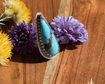 Kingman Turquoise Ring – Handcrafted Sterling Silver | Rope Band | Native-Inspired Southwestern Statement Ring | Size 9