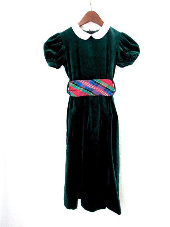 Vintage girls green cotton velvet dress with a white … Gem