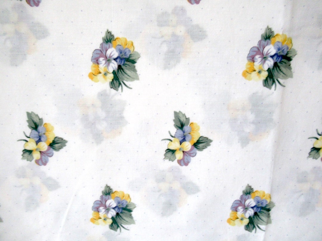 Vintage Twin Flat Sheet, Poly Cotton Sheet, Vintage Bedding, Twin