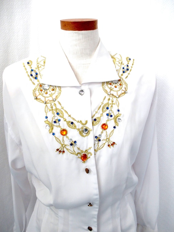 80s white fitted bedazzled blouse, white necklace 