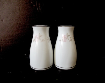 Noritake pink rose shakers, salt and pepper, S and P Shakers, condiment sets, pink rose Noritake, vintage table ware, cruet set, Noritake