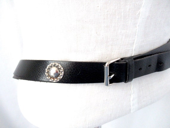 Vintage Gail Labelle Leather Belt With Silver Discs  display picture 2
