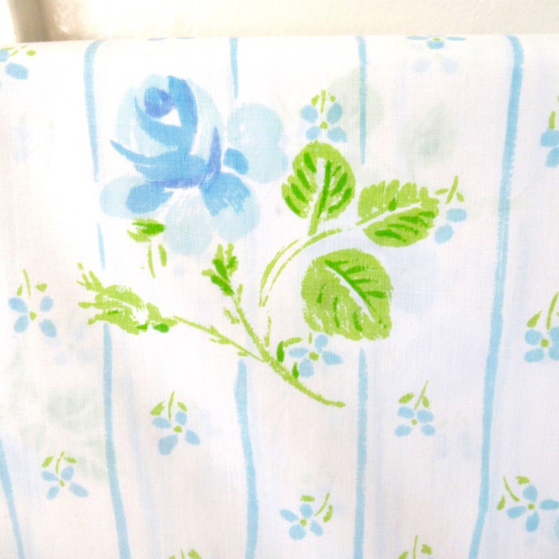 Vintage Twin Bed Flat Sheet Sheet Tablecloth Vintage Fabric Etsy