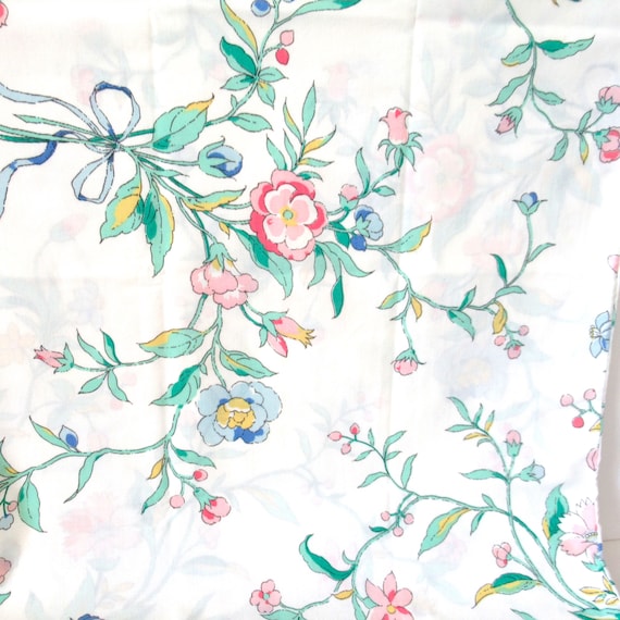 Vintage Floral Twin Flat Sheet, English Garden Bedding