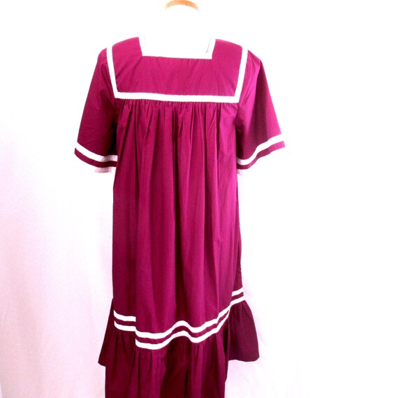 Vintage Muumuu dress, size PS, purple white dress… - image 6