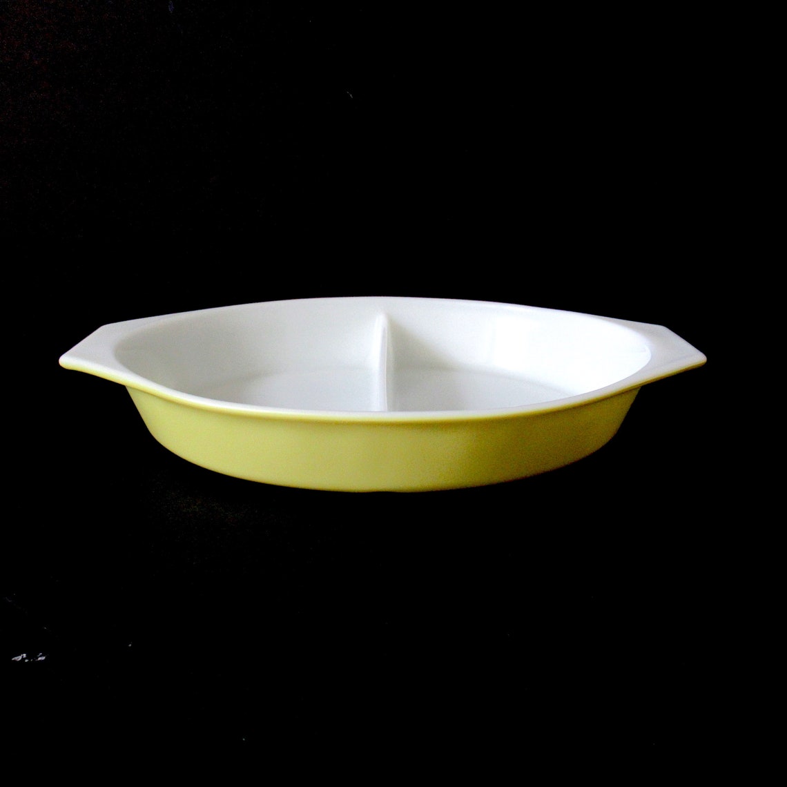 Pyrex Yellow Serving Dish 1 1/2 Qt Pyrex Dish Made in USA Etsy