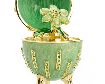 Green Easter Egg with Flowers Hidden compartment